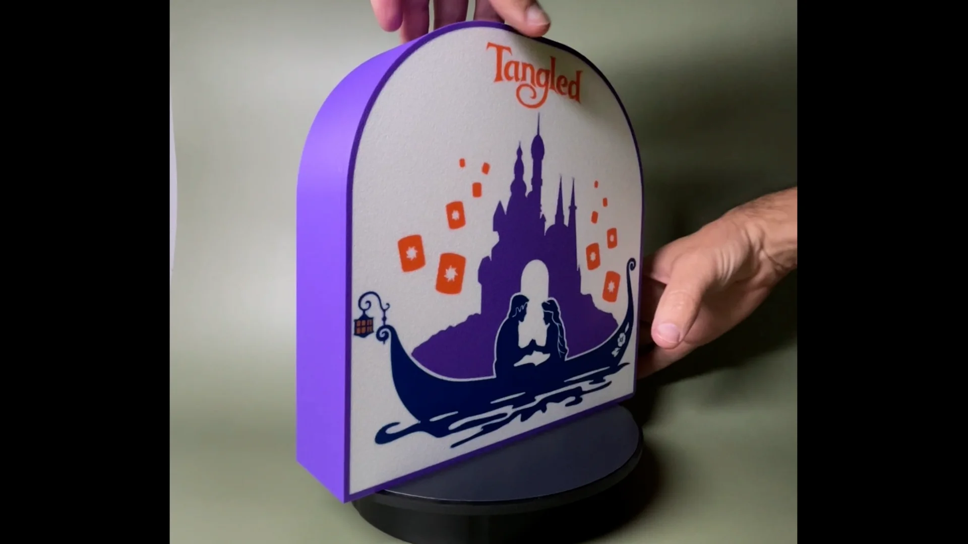 Tangled Light Box