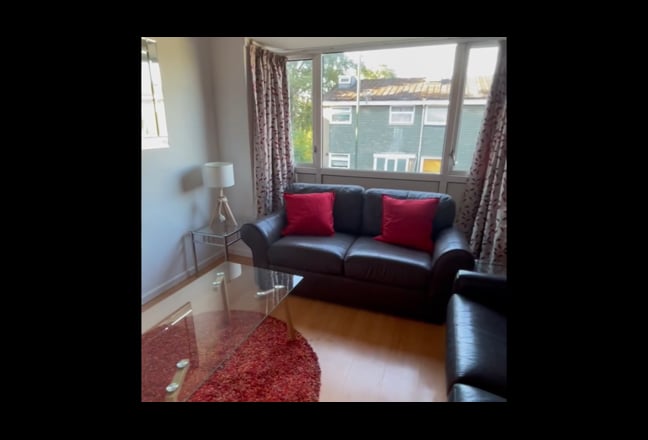 5 Double Bed Student Home Close to Med School &Uni Main Photo