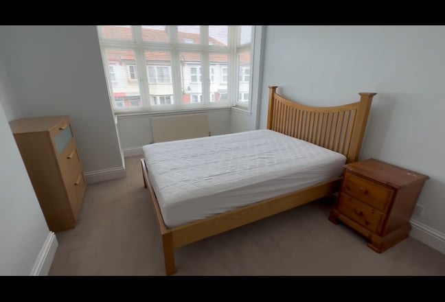 Lovely Double Room - Central Broadstairs Main Photo