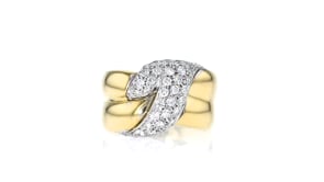 C. 1980 Vintage 1.00 ct. t.w. Diamond Curve Ring in 18kt Yellow Gold