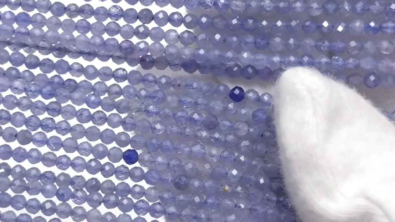 タンザナイト（産地・タンザニア） ラウンドカット2mm ｜天然石ビーズ