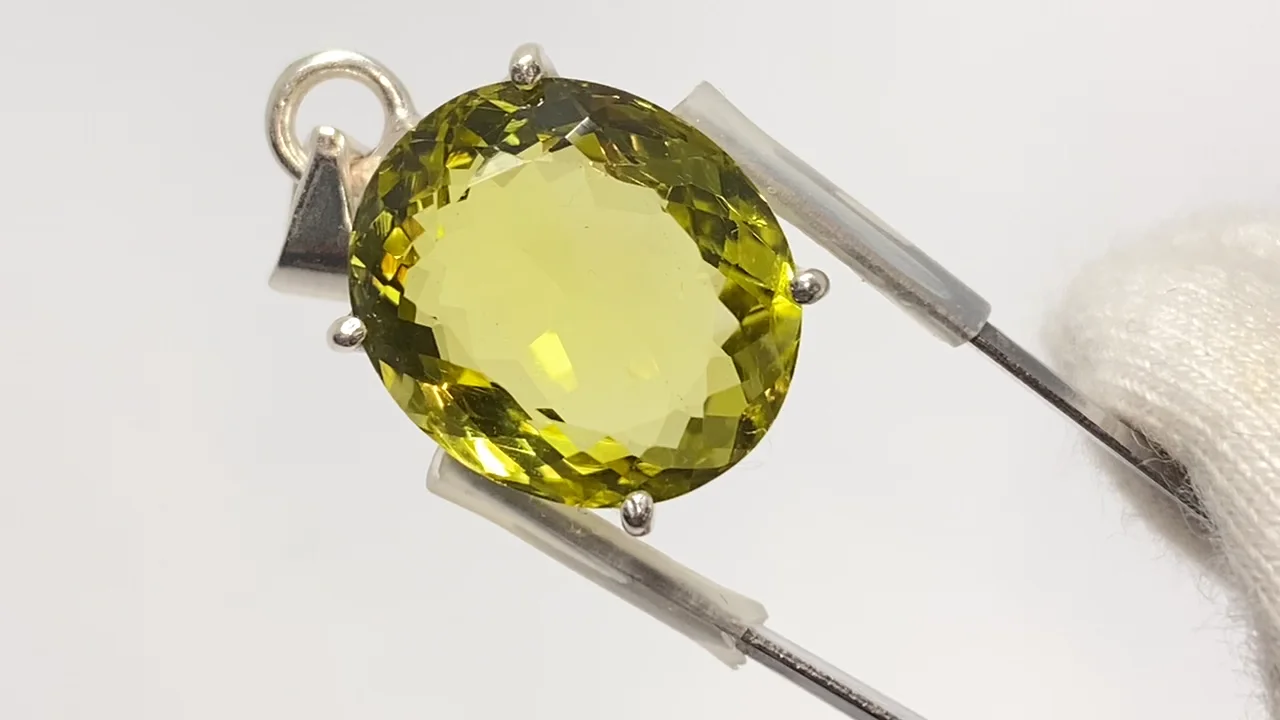 動画】【1点もの】宝石質レモンクォーツAAA ファセットカット