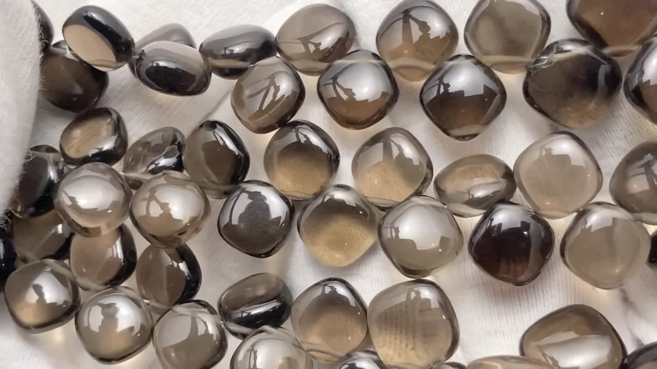 スモーキークオーツ　伝説のだいぶつ 岐阜県中津川市産 スモーキークォーツ – 天然石ハッピーギフト