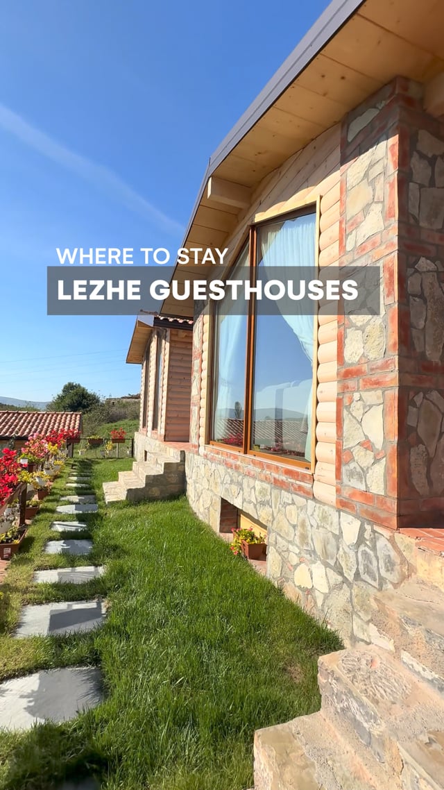 Lezhe Guesthouses