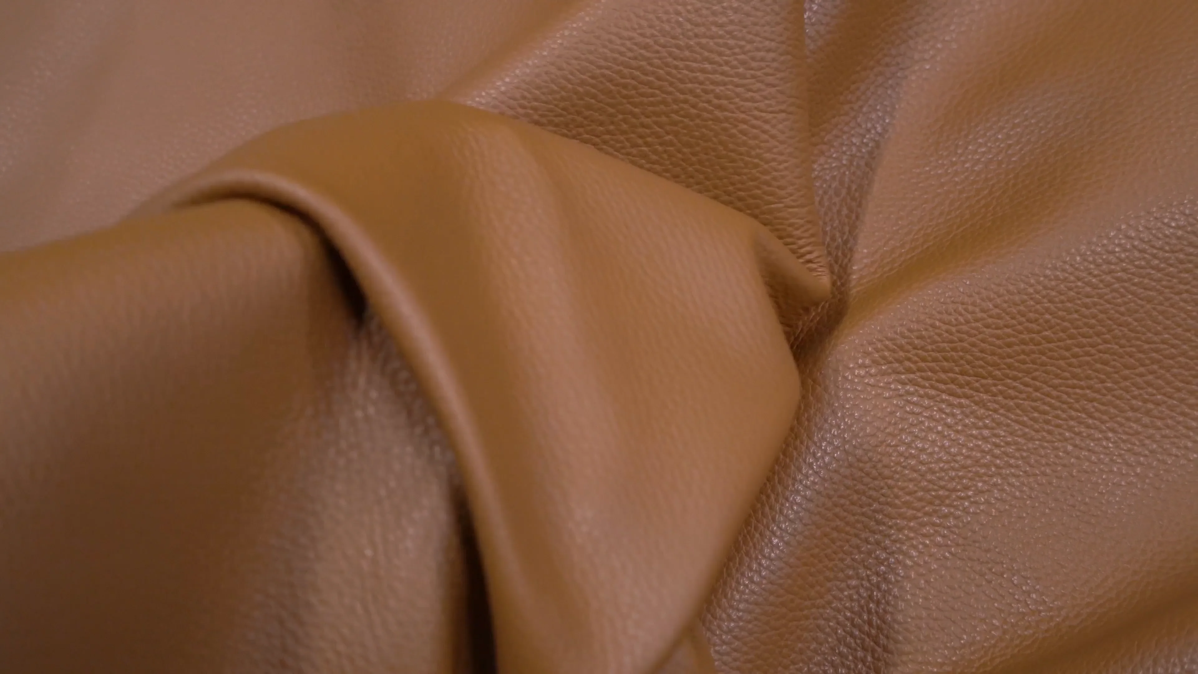 Avalon Italian Pebble Cowhide - Premium Leather Cowhide | United 