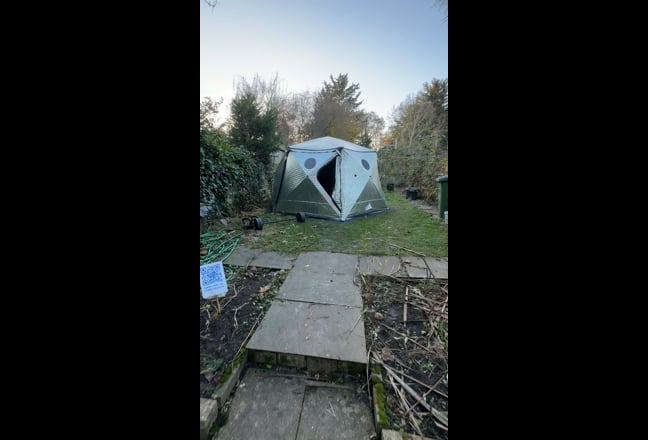 Amazing garden 🏡 SE12 (small room available) Main Photo