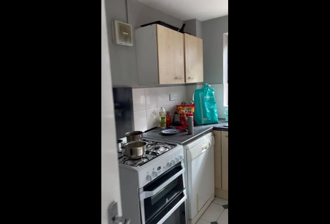 1 Double room for rent  Main Photo