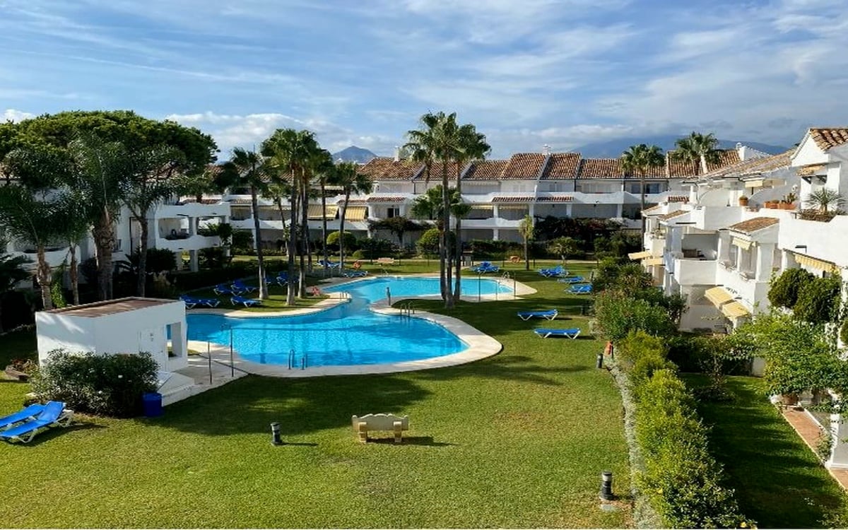 Penthouse for Holiday Rental in Estepona