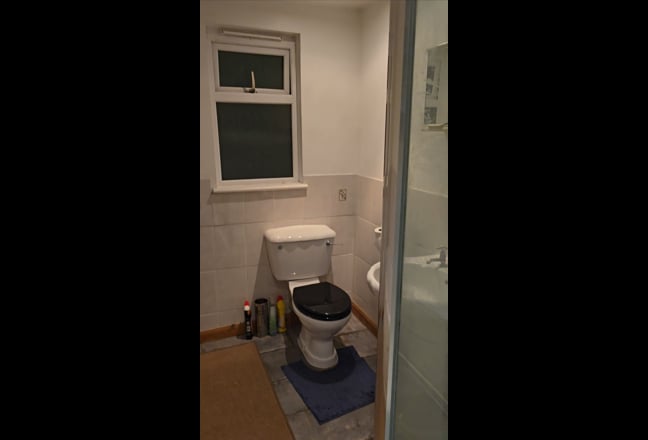 Room Available in Thornton Heath – Near Croydon Main Photo