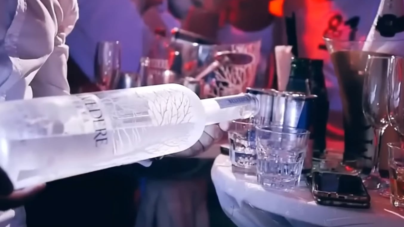 https://i.vimeocdn.com/video/1953913597-60d1d95a02fe886c36c7ef036937b88e73145cb0900c3b42e811b40fa2c34f5f-d
