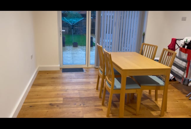 Modern Double room in 3 Bed Available Dec  Main Photo