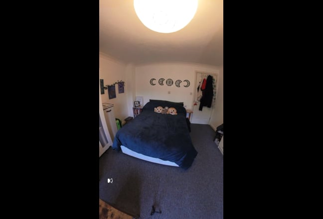 Large double bedroom available the 1st February 25 Main Photo