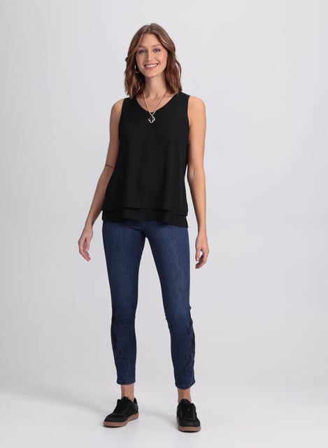 laubeblanc Sharp Neck Velour Tops