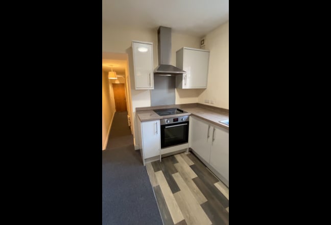 Two Bedroom Fully Furnished Flat in Retford  Main Photo