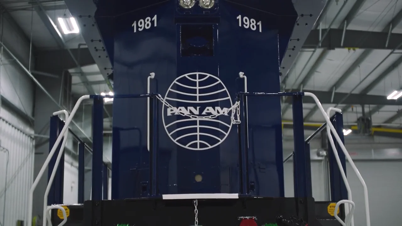 CSX Unveils Pan Am Heritage Locomotive, Marking Completion