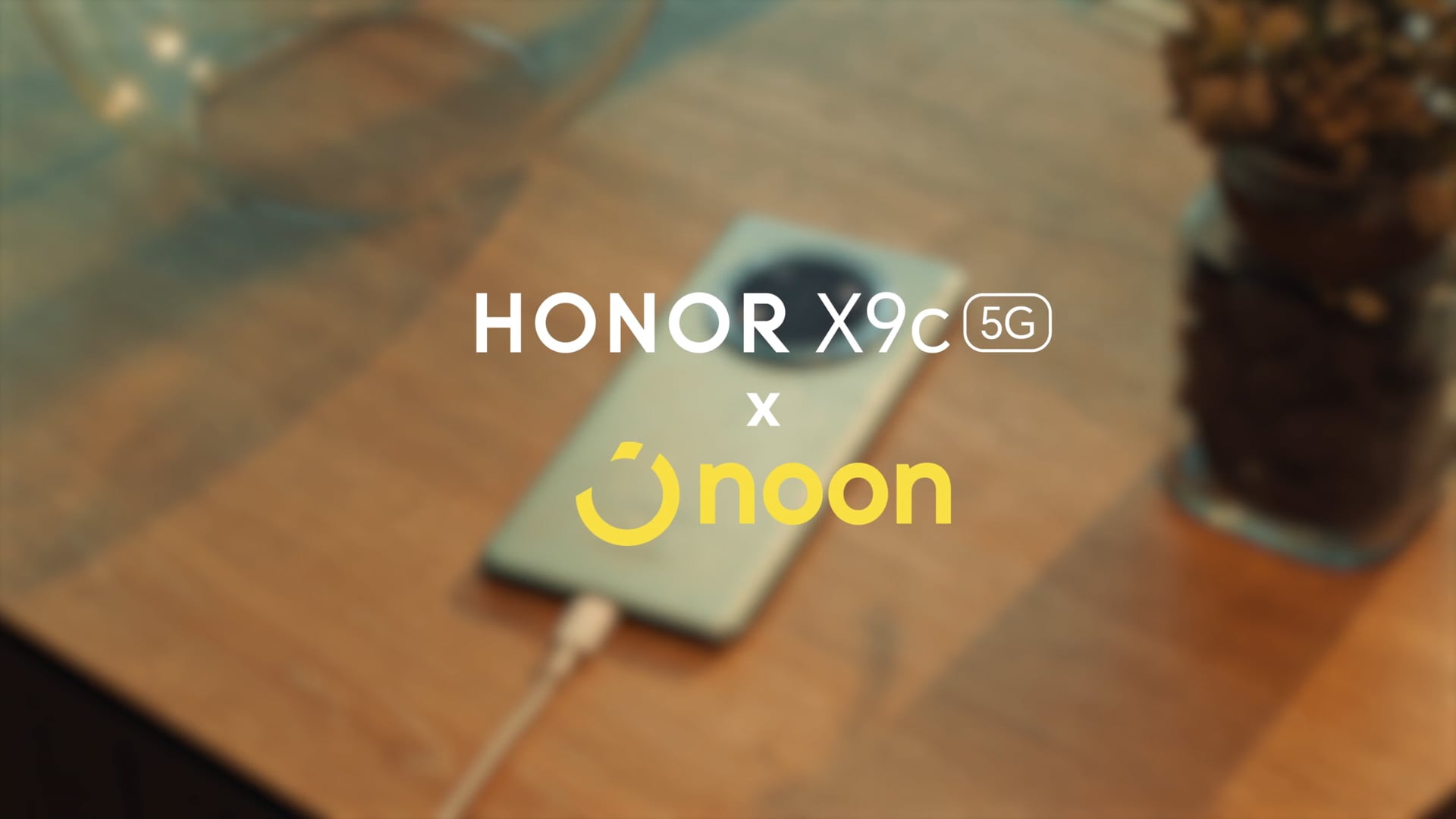 HONOR x NOON
