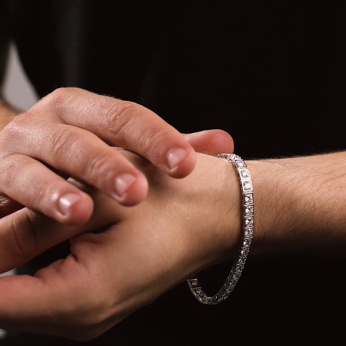 product video 2 for 8 ctw Round Lab Grown Diamond Square Bezel Tennis Bracelet - 8.5 Inches