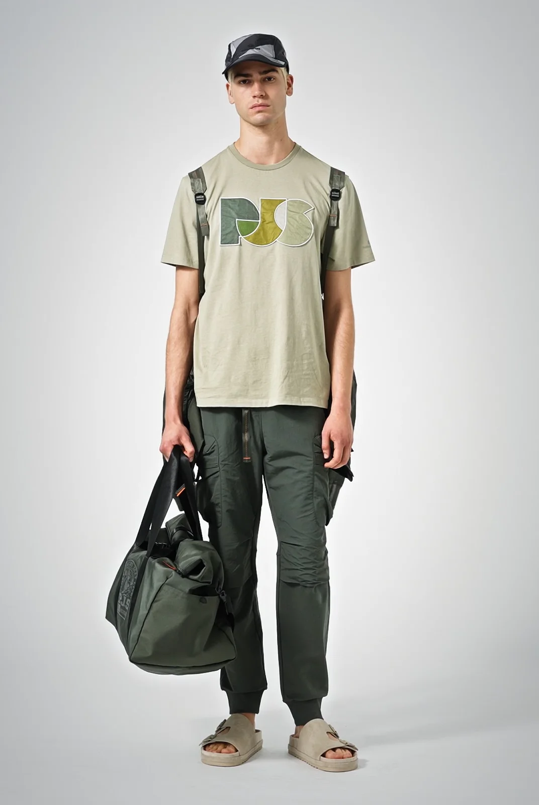 PARAJUMPERS｜ (WEEKENDER BAG (25SS-PABABA40-343)) WEEKENDER - DUFFLE BAG KOMBU GREEN | Parajumpers®
