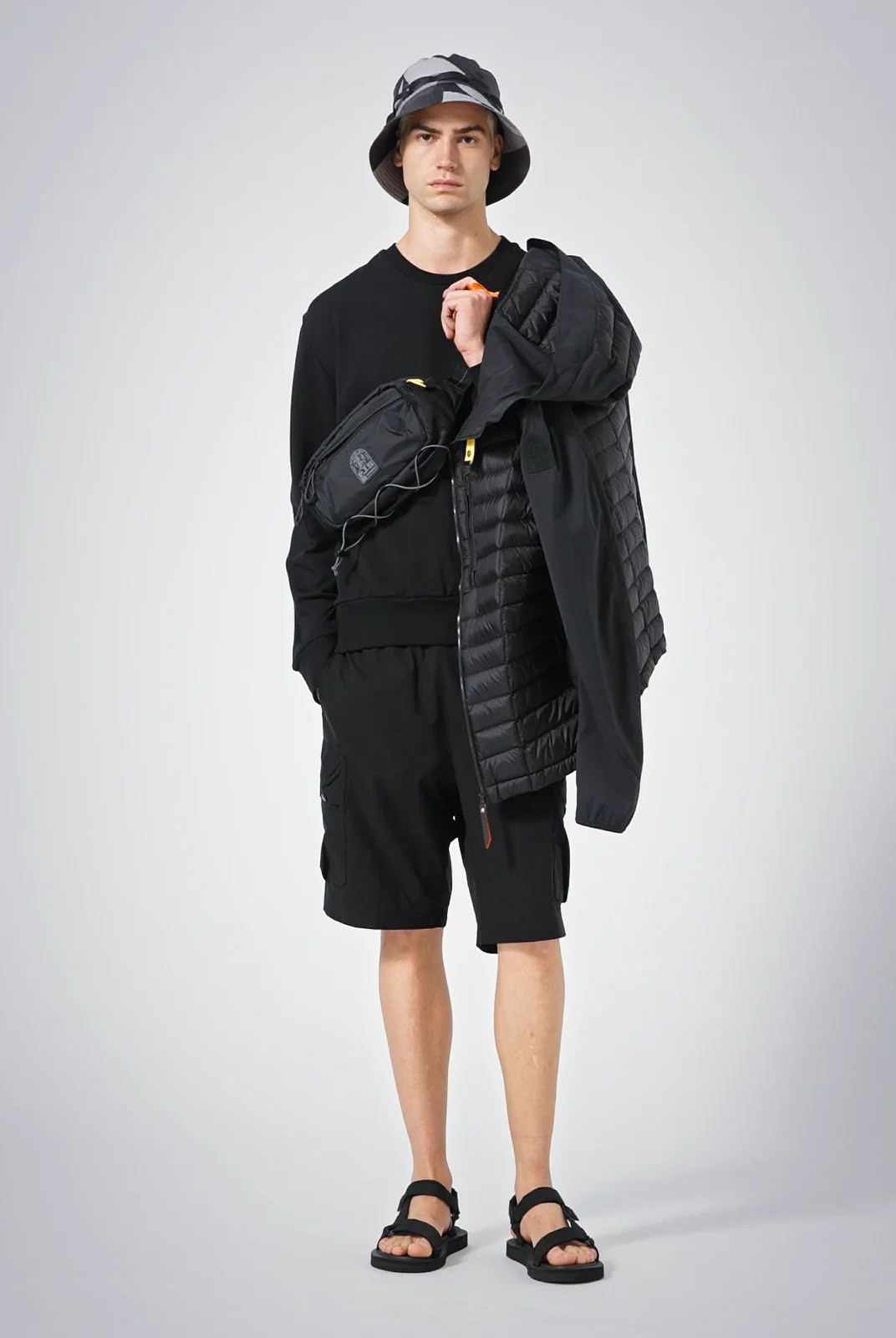PARAJUMPERS｜ (EDRIC (25SS-PABABA04-541)) EDRIC - BUM BAG BLACK | Parajumpers®