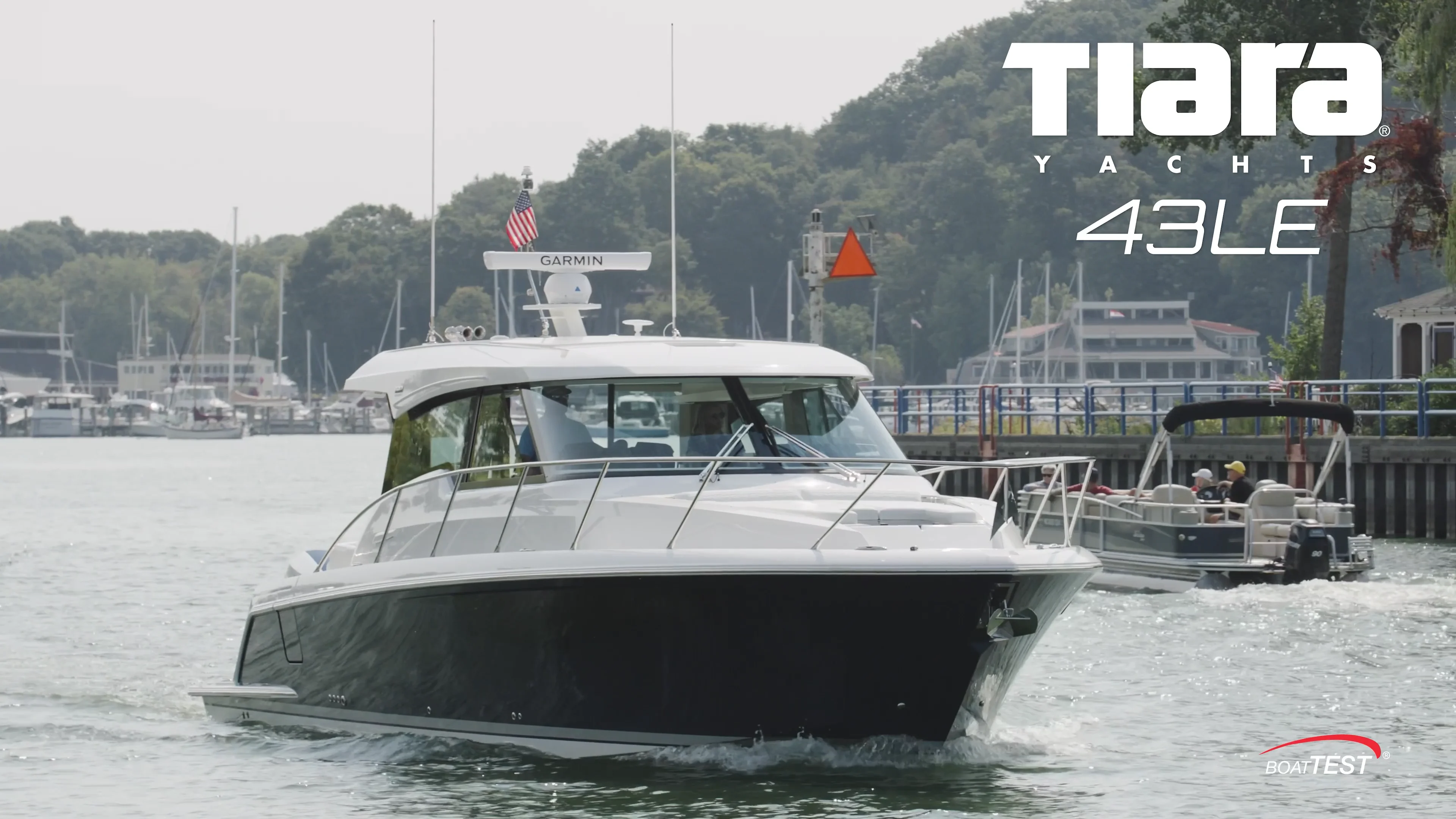 Tiara Yachts 43LE | outboard | luxury | cruiser | sepcs