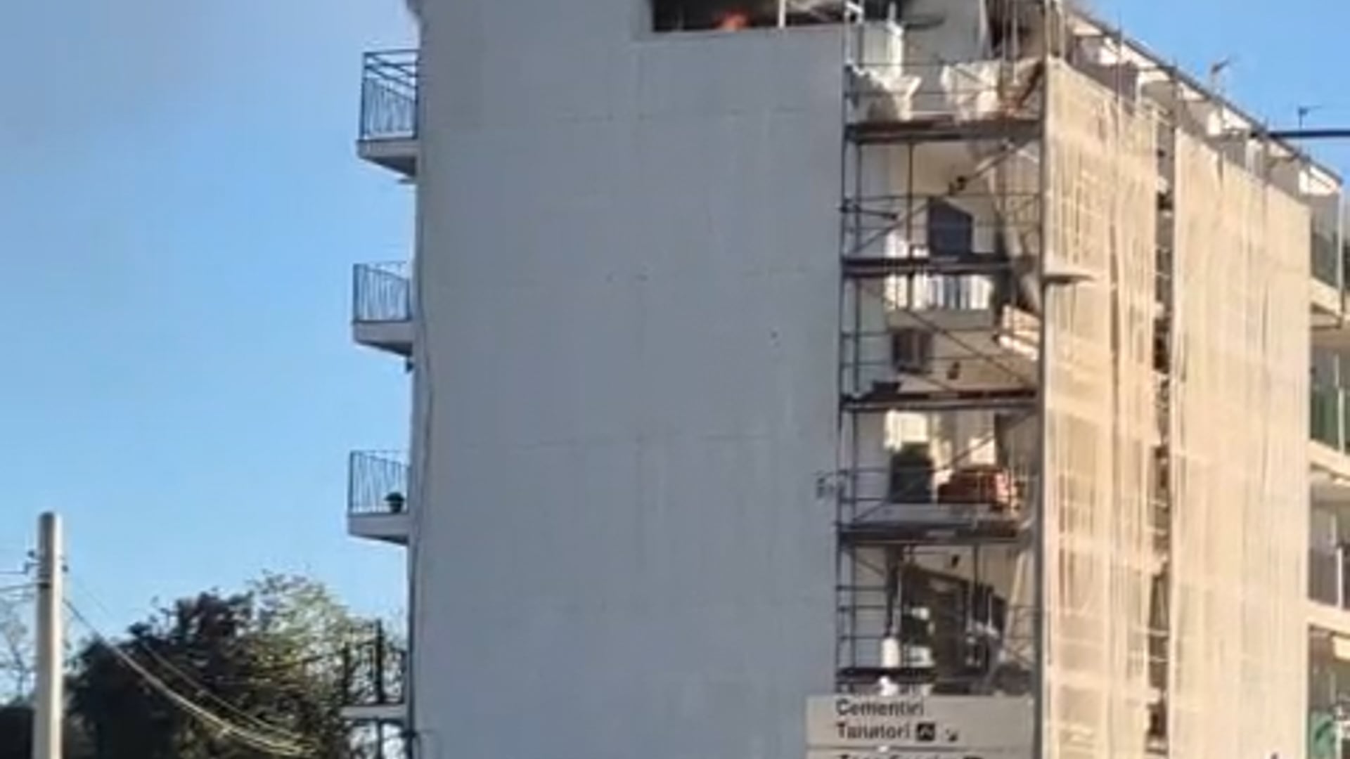 Calonge Incendi Es crema el sobreàtic d’un edifici en rehabilitació a Calonge | L.A ...