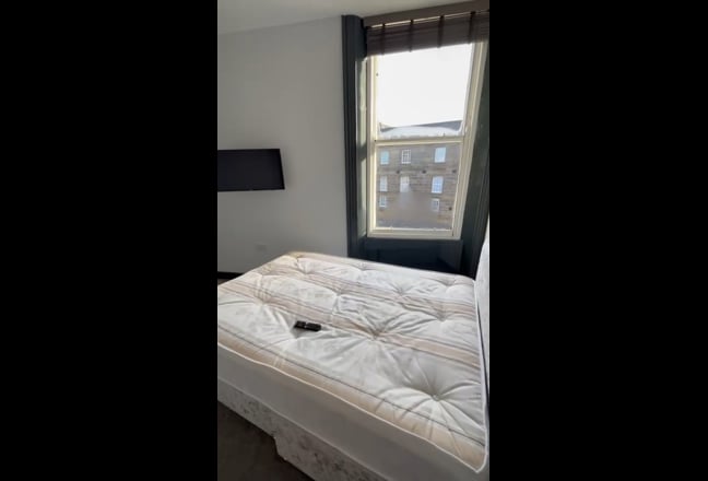 En Suite Modern Room to Rent - All Bills inc! Main Photo