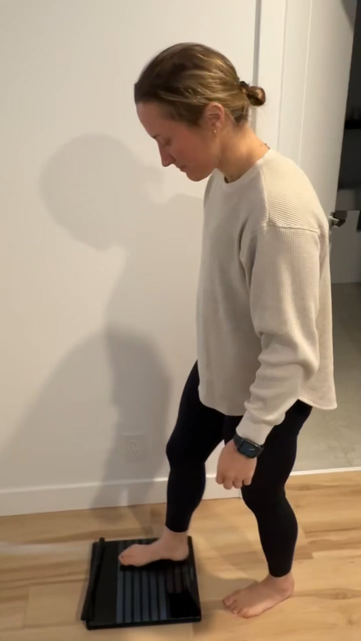 Watch PurpleShift athlete's Weight: 143.8 pounds