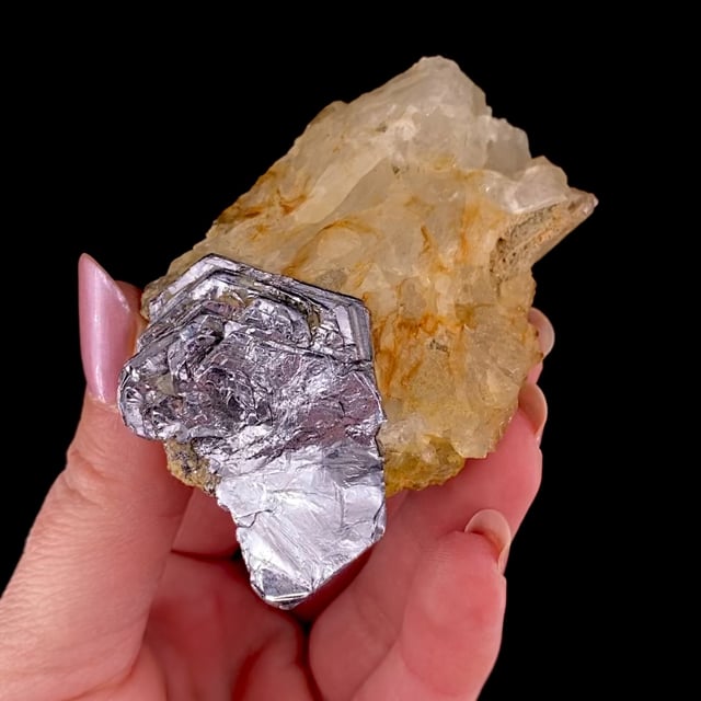 Molybdenite on Quartz