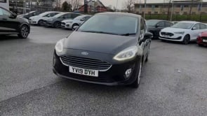 FORD FIESTA 2019 (19)