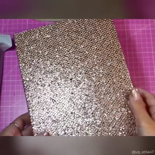 Video: EXHIBIT BOOK ROSE GOLD PALETTE 120 COLORS TIPS INCLUDING Video: EXHIBIT BOOK ROSE GOLD PALETTE 120 COLORS TIPS INCLUDING