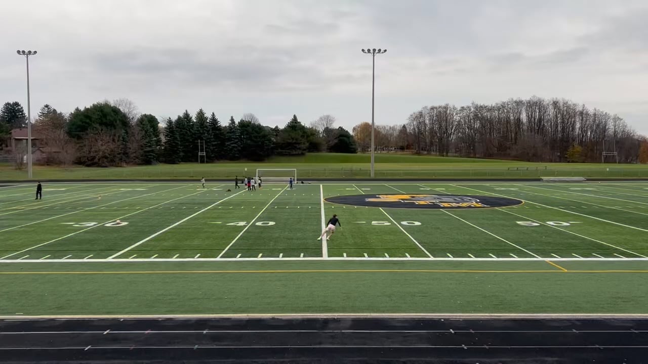 Watch ryan schwarz's 5-10-5 Agility: 4.27 seconds