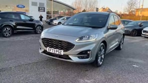 FORD KUGA 2023 (73)