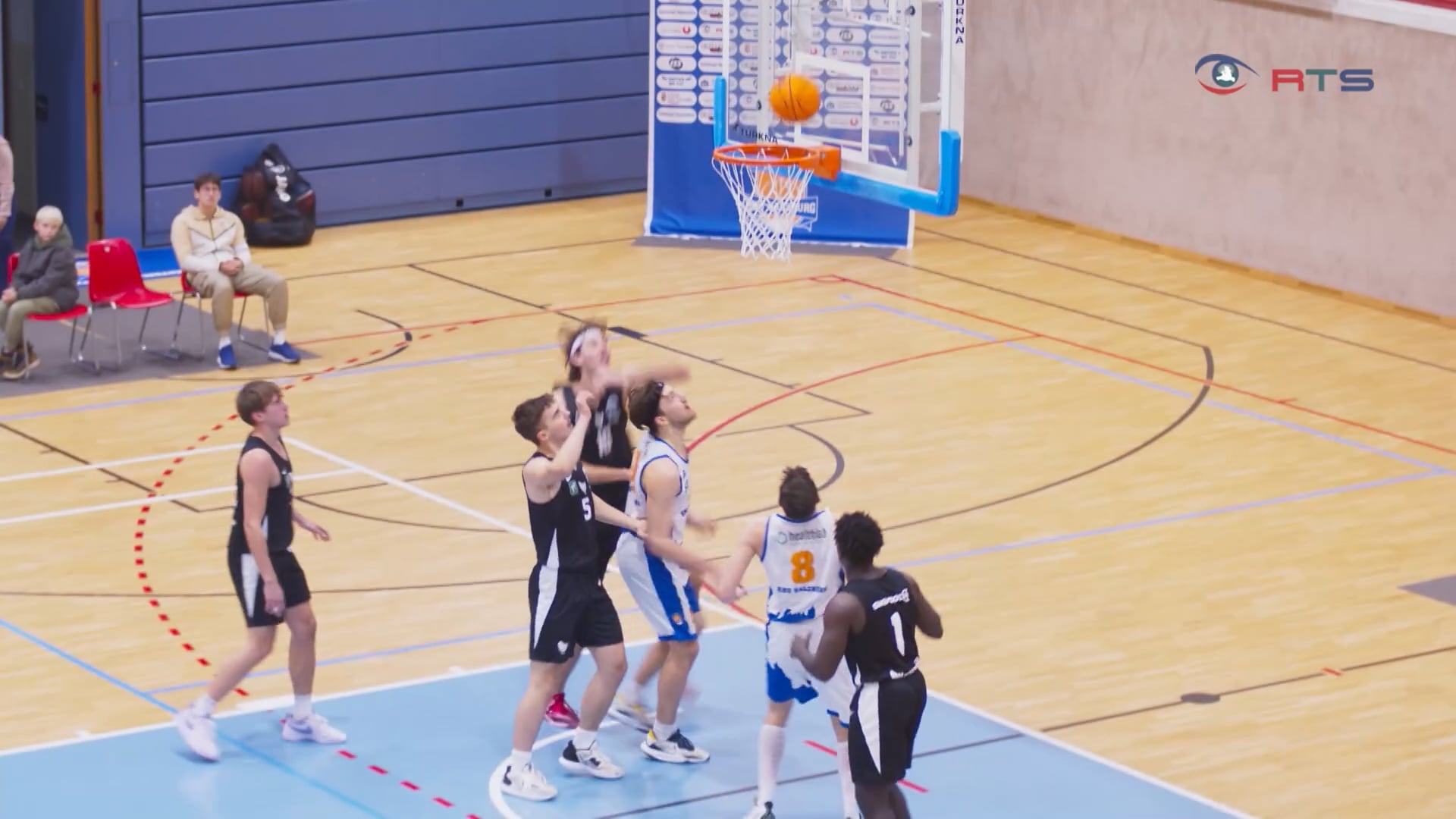 basketball-bbu-salzburg-bezwingt-gaeste-aus-tirol