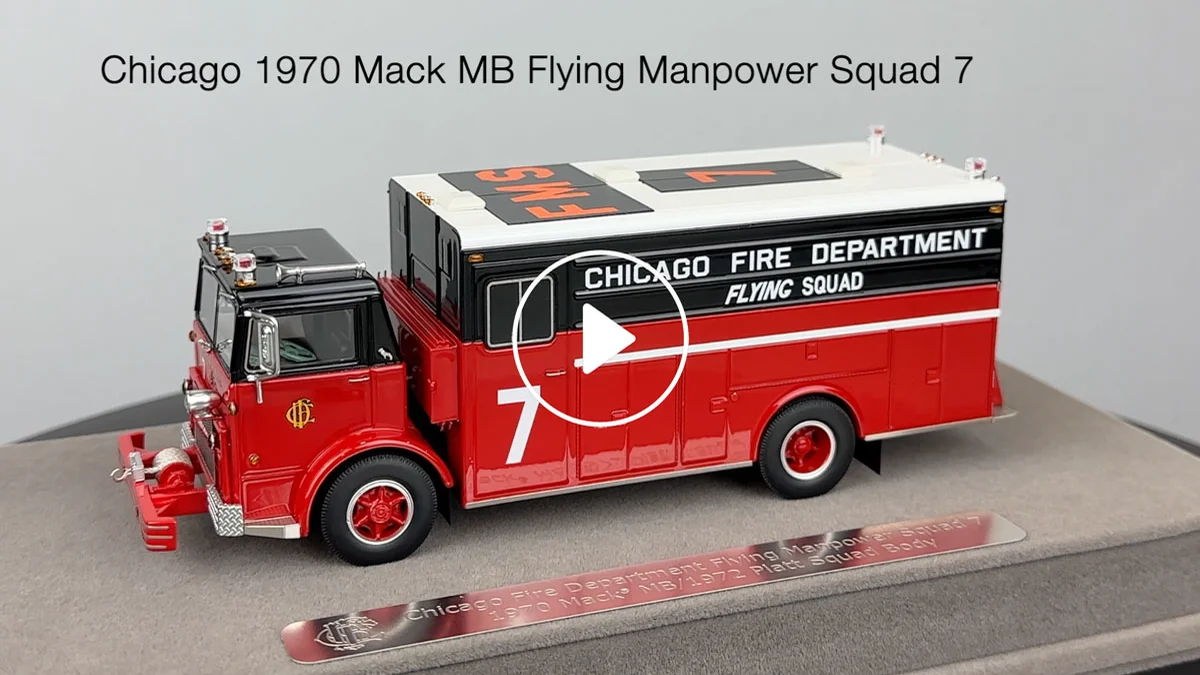 Fire Replicas Chicago Fire Department 1970 Mack MB/1972 Platt