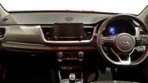 KIA STONIC 2019 (69)