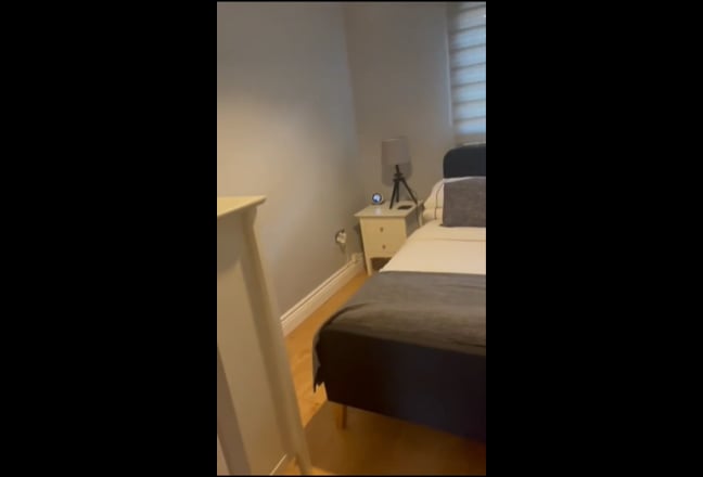 Spacious 1 double bedroom to Rent in 2 bed room  Main Photo