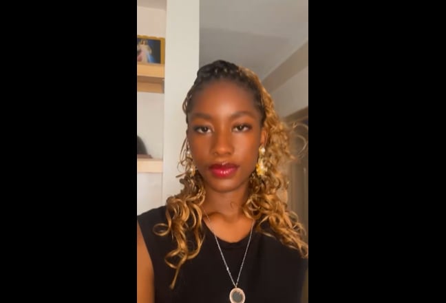 I am a female aged 23. I am looking for a dou... Main Photo