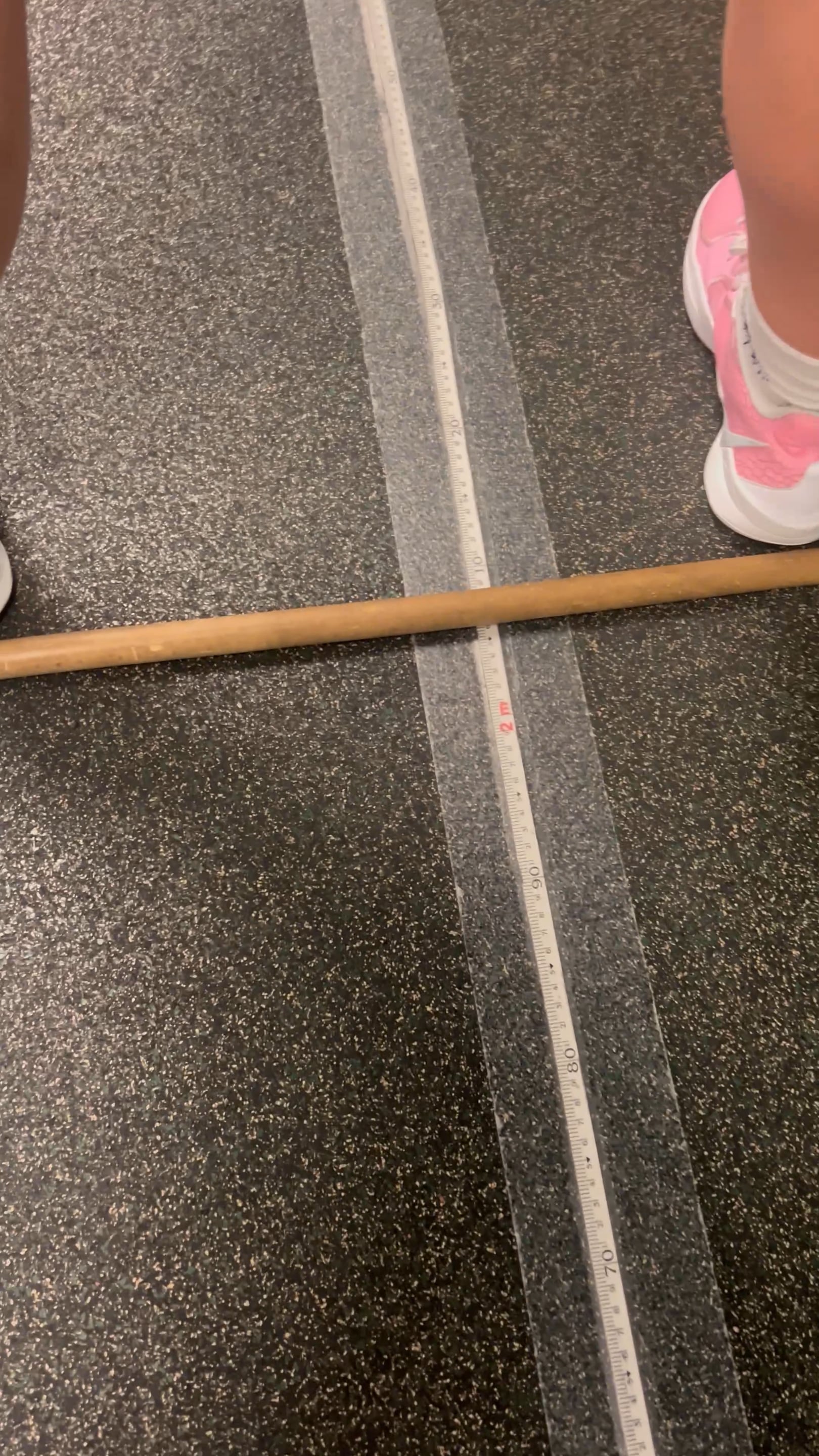 Watch brenna  metz's Broad Jump: 81.1 inches