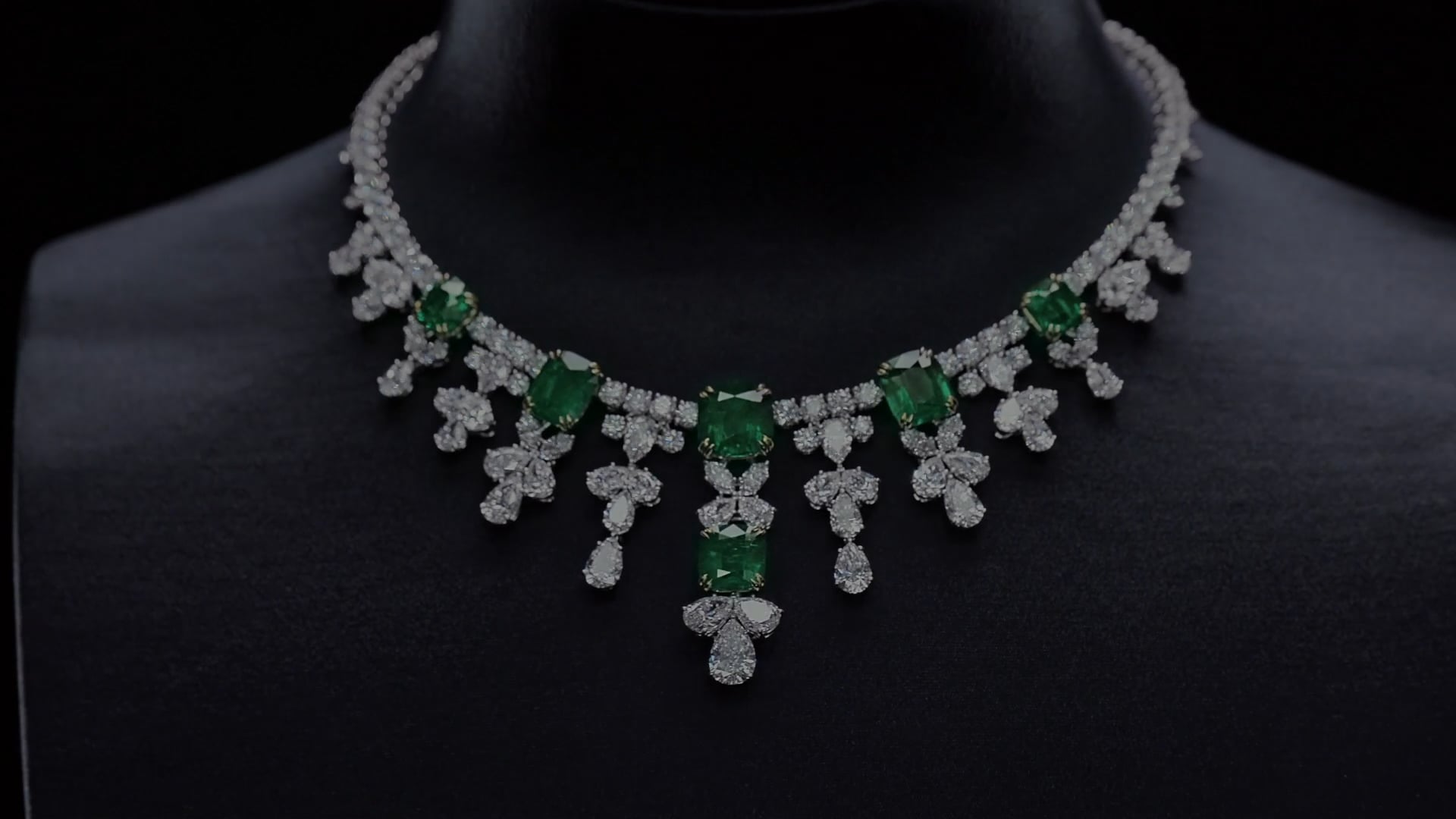 HW30_Emerald-Necklace_v10-URL