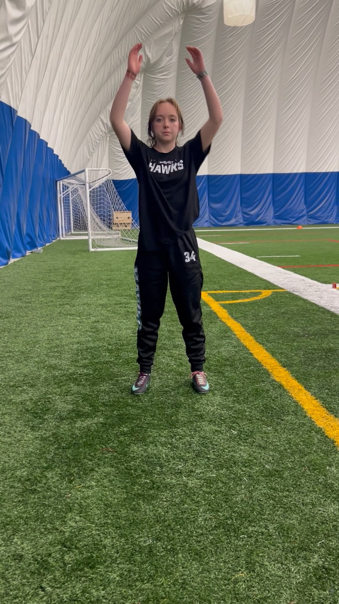 Watch alexandra holmes's Vertical Jump: 20.49 inches