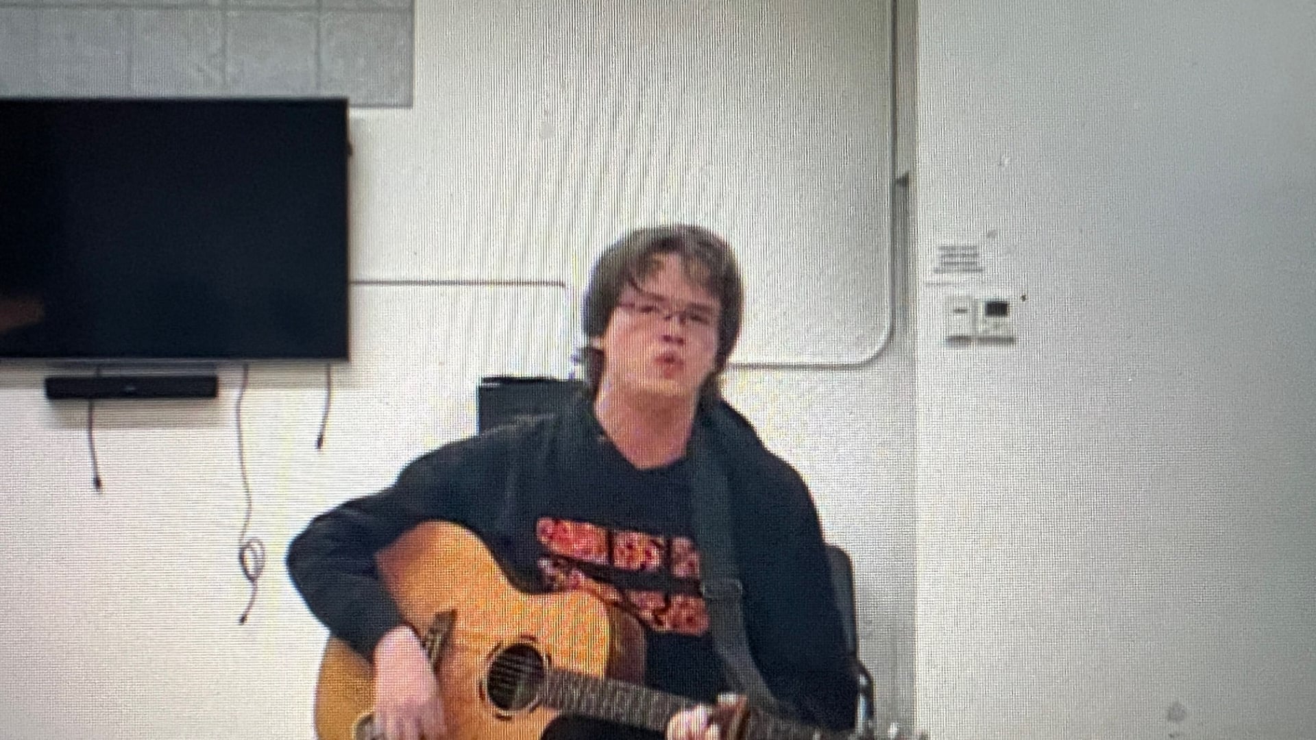 Garrison Glass, Through the Valley (with guitar)