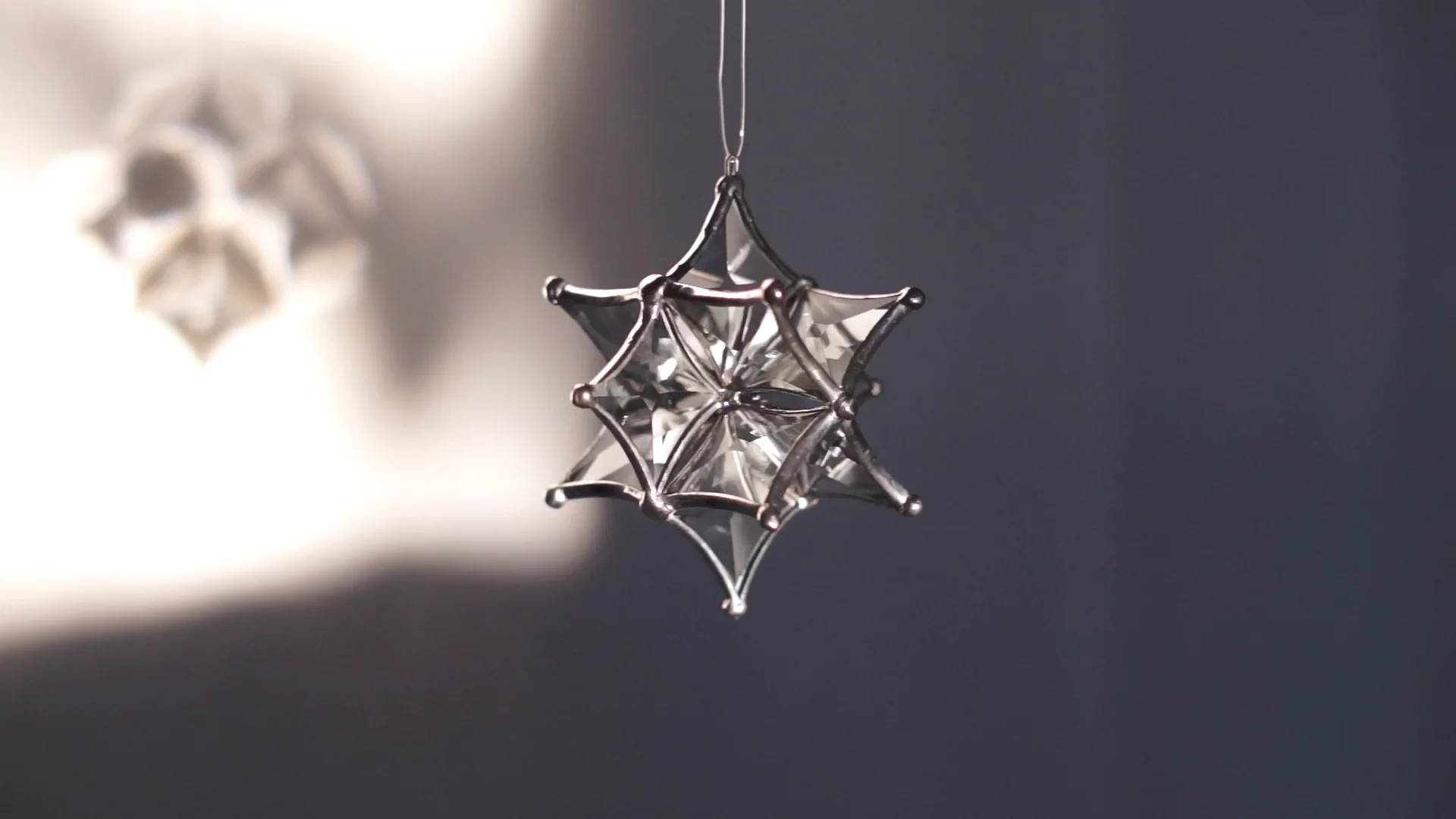 Magnolia - Small ( 3D サンキャッチャー ) | rainbows works