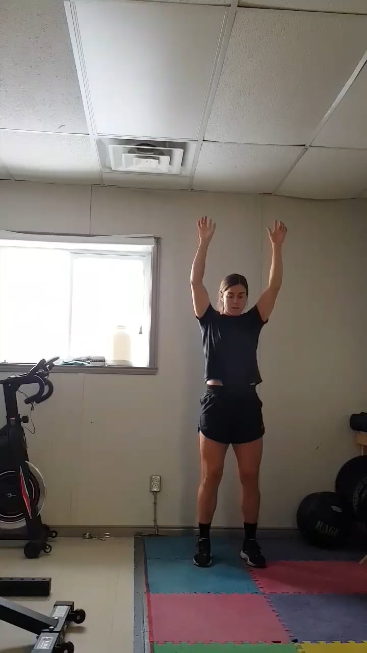 Watch sara dagenais-e.'s Vertical Jump: 25.3 inches