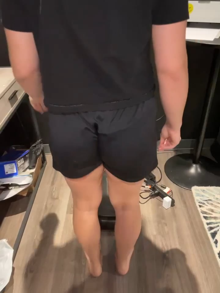 Watch frederique paul's Weight: 160.5 pounds