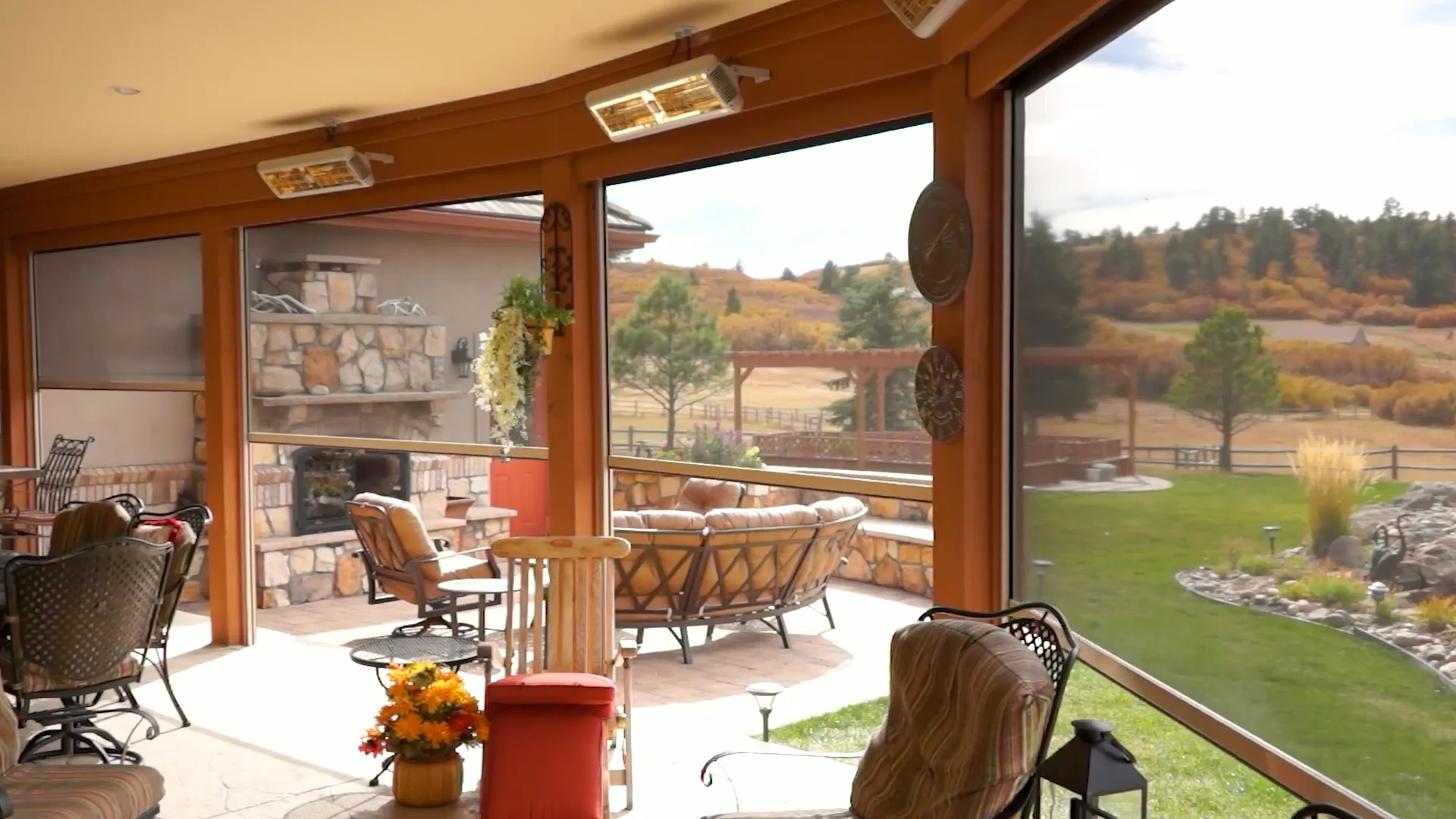 Oasis 2900 Solar Insect Screen | Innovative Openings