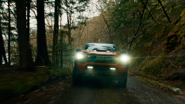TOYOTA TACOMA