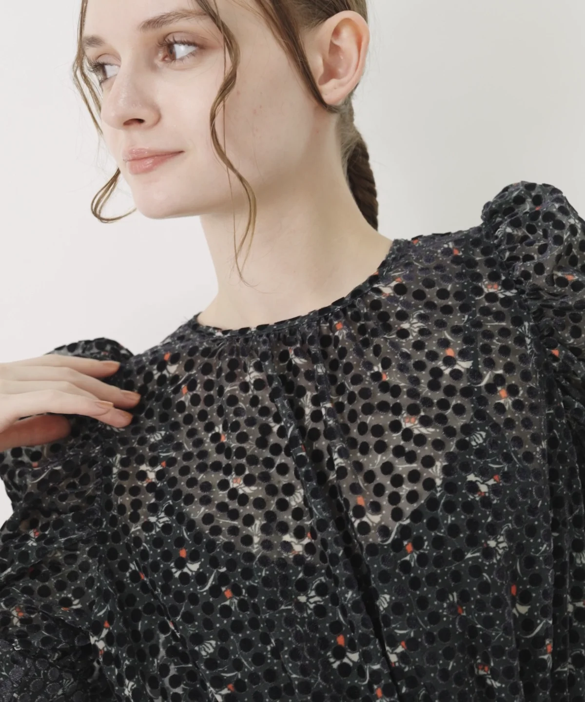 CORCOVADO / フラワーオパールパフスリーブドレス CORCOVADO Night