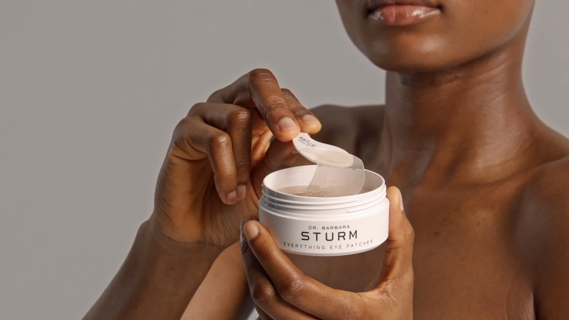 ドクターバーバラ STURM エヴリシングアイパッチ*未開封 Amazon.com: Dr. Barbara Sturm, Everything Eye Patches, 60