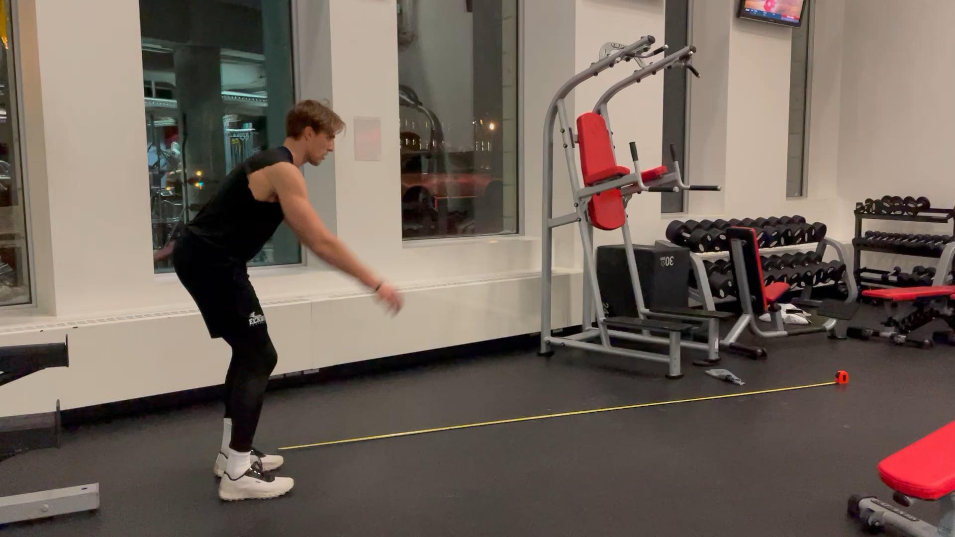 Watch emile chenevert's Broad Jump: 120.5 inches