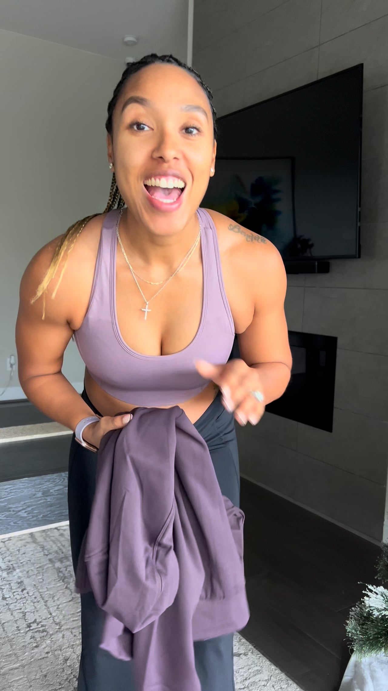 Cold Weather Full-Zip Cropped Hoodie - Fabletics